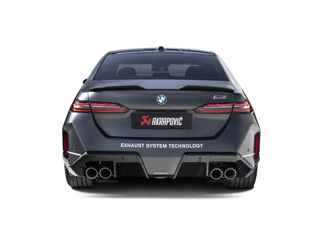 AKRAPOVIC | BMW G90 M5 Sedan Carbon Trunk lid spoiler - Image 4