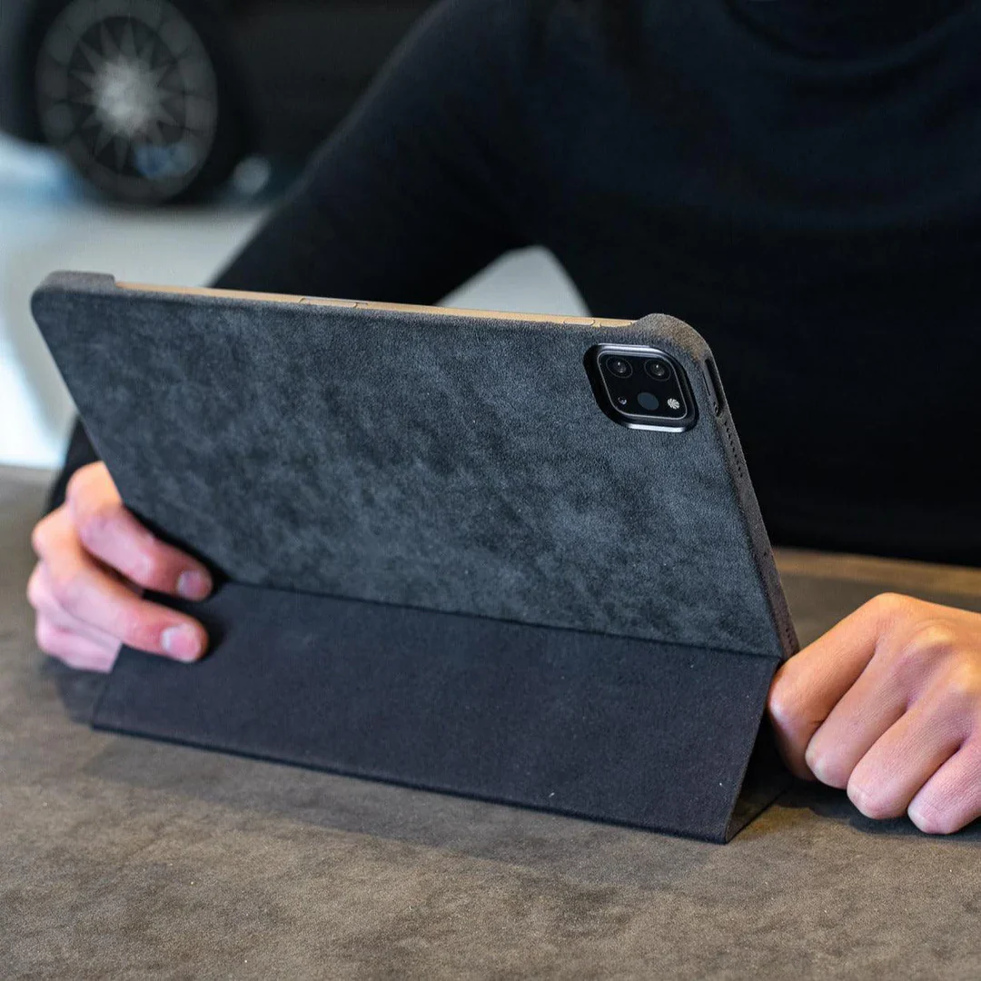 Alcanside | iPad Pro 2024 (11 inch) Alcantara Cover | Space Grey - Image 3
