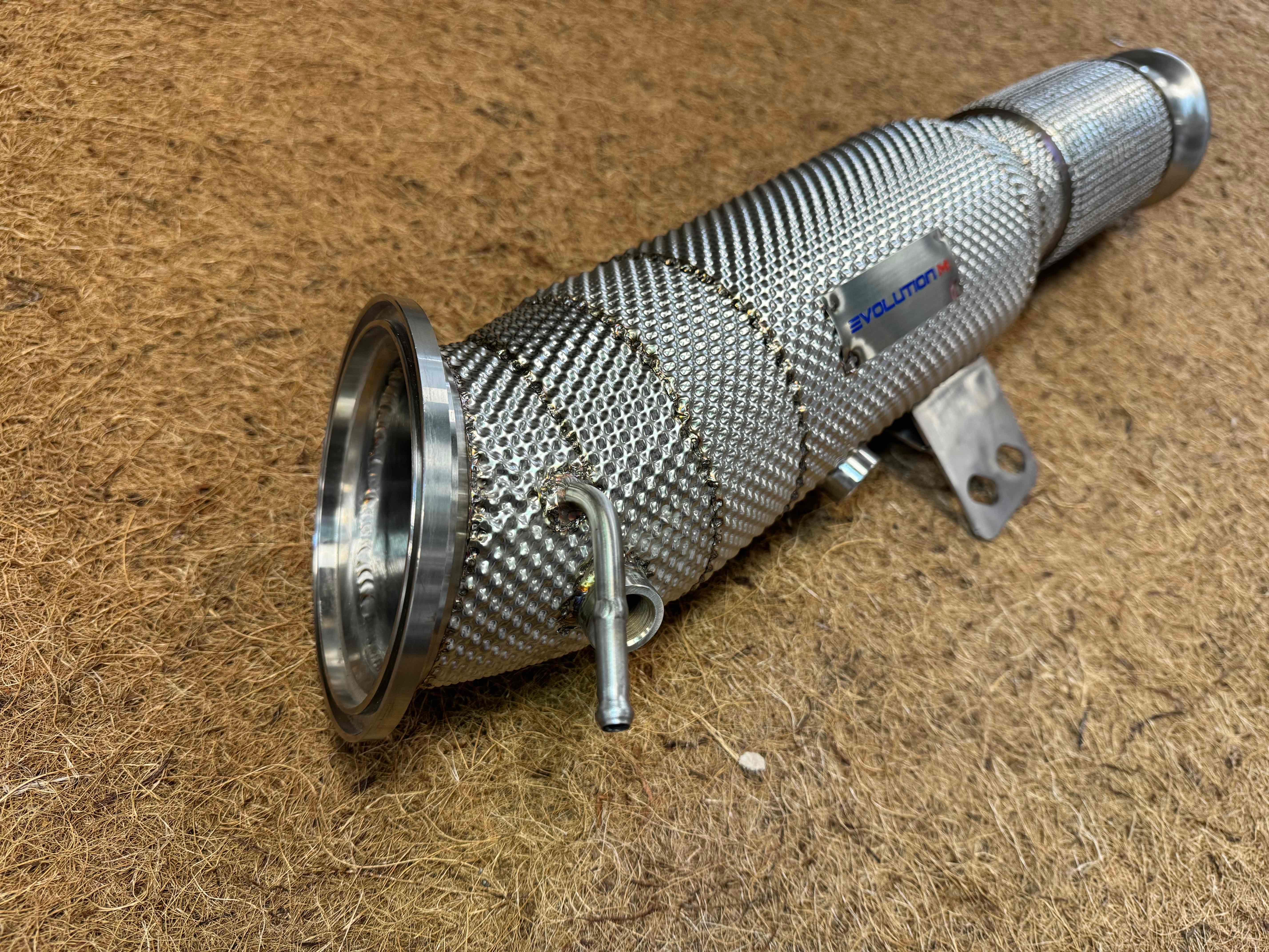 EVOLUTION M | BMW B58 Gen.2 M340i/M440i/M240i Downpipe (Catless or 200 cell) - Image 10