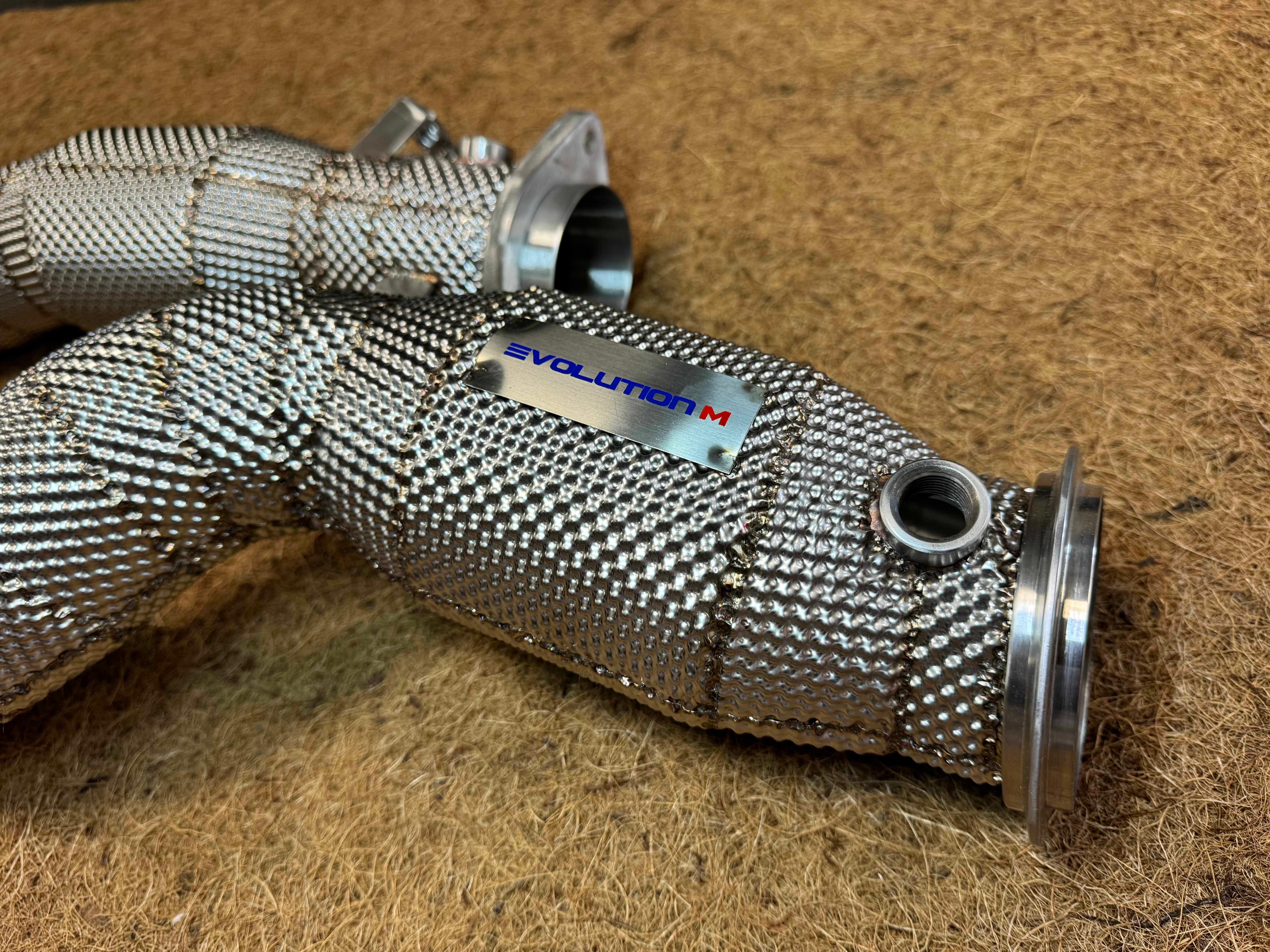 EVOLUTION M | BMW S58 G8x M2 / M3 / M4 Downpipes (catless or 200 cell) - Image 3
