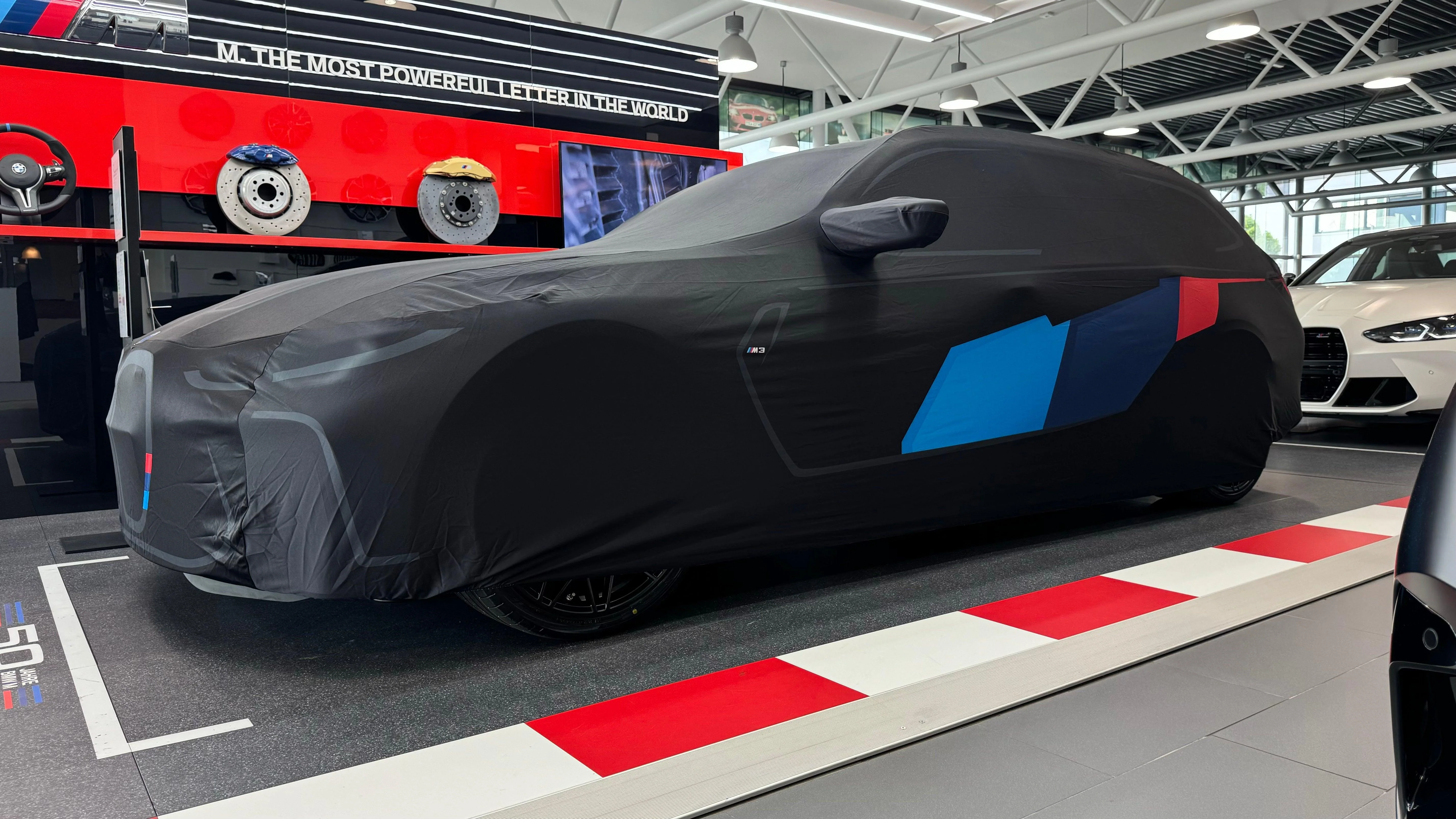 EVOLUTION M | BMW M3/M4 G8x (indoor) Car Cover - Image 8